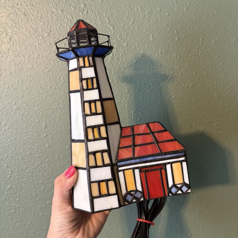 Tiffany Style Beacon Lighthouse Stained Glass Mosaic Table Lamp Night Light